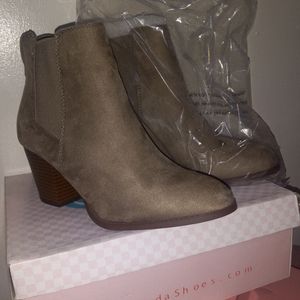 Tan Boots Never Worn